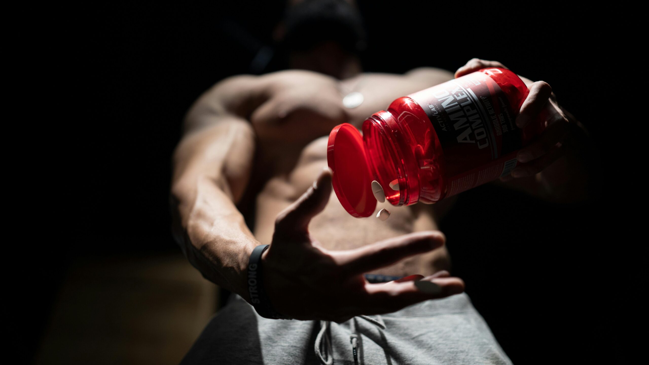 Un sportif qui consomme de la creatine
